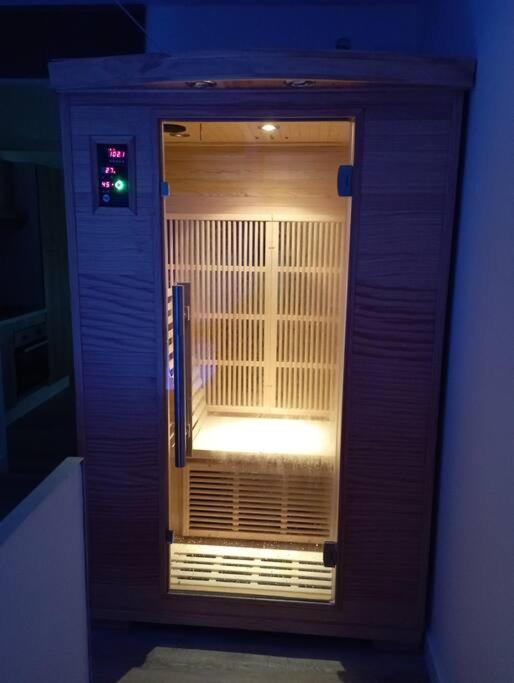 Sejour Sauna Et Jacuzzi Cocon La Roche-sur-Yon Buitenkant foto
